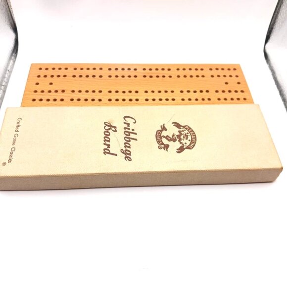 Vintage 1967 Pacific Game Co. Hardwood Cribbage Board #702 Made In USA + Box - Picture 2 of 5